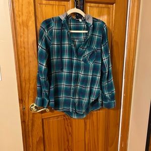 Mudd Plaid Blue/Green Shirt Size Medium